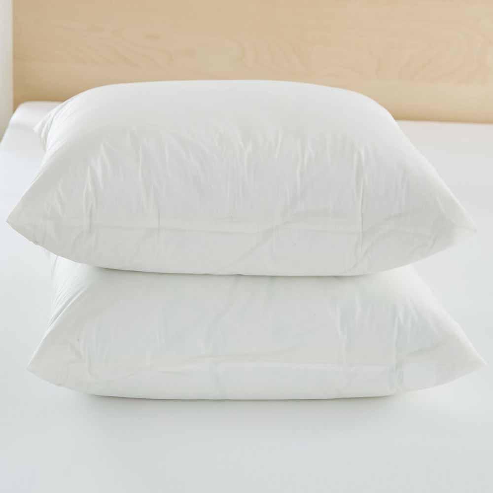 Polypropylene Zippered Pillow Cover - King